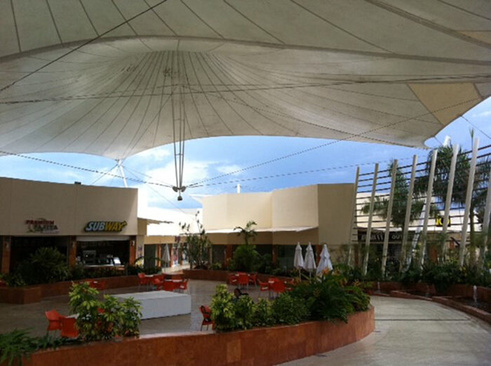 Centro Comercial Laguna